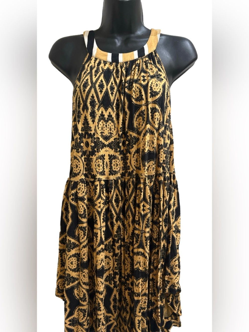 Free People Black and Gold BOHO Casual Print Top ⭐️NWT⭐️